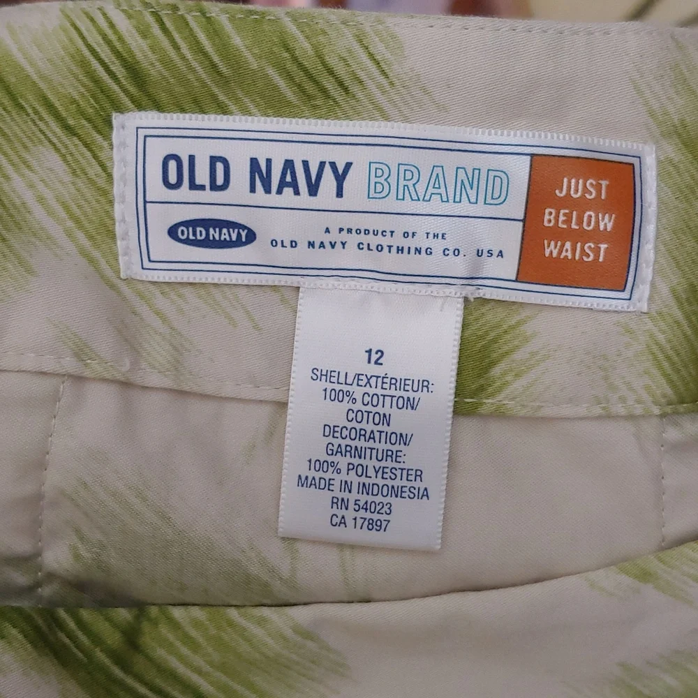 Y2K Old Navy Cotton Panel Wavy Flare Skirt w/Satin Sash, Waist 35 in. (Spr 2006) - Picture 4 of 8